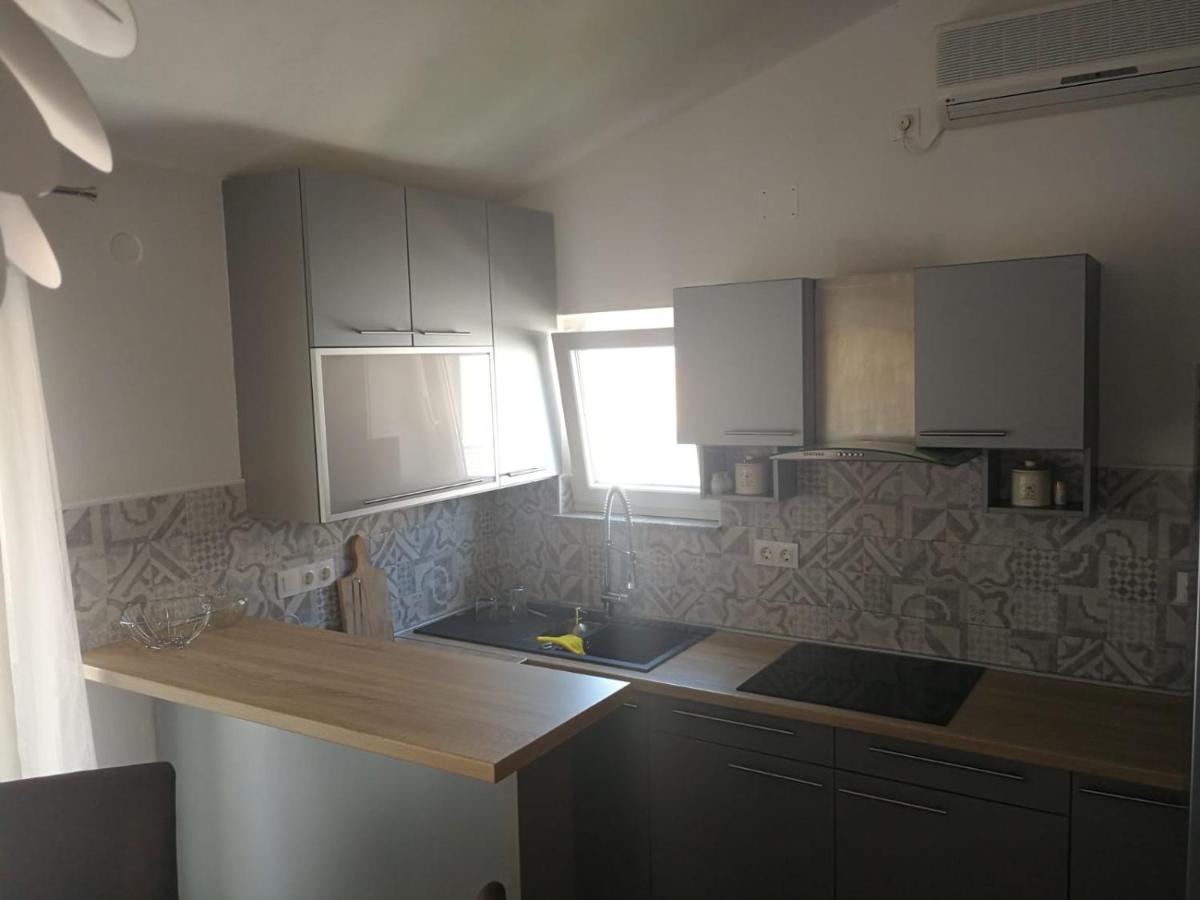 بيوغْغاد نا موغو Apartmani Nea المظهر الخارجي الصورة